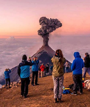 tour volcán acatenango